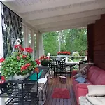 Horská chata / Moekki, Unique Summer *